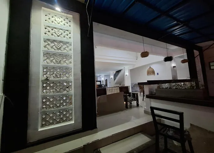 Hotel The New Okie House *